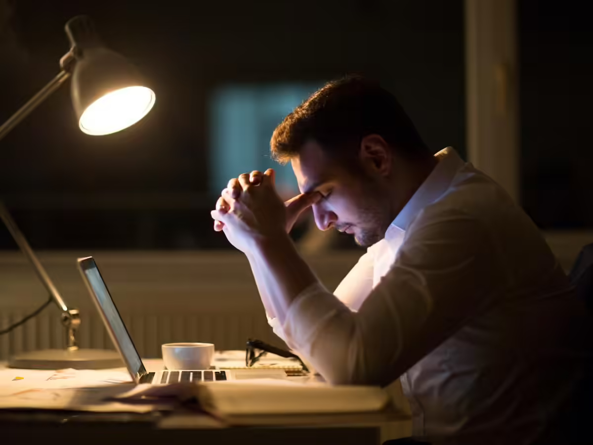 Empresário frustrado por não conseguir inovar